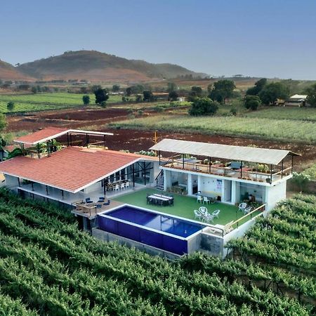 Saffronstays Onellaa, Nashik - Infinity Pool Villa Surrounded By A Vineyard Eksteriør bilde