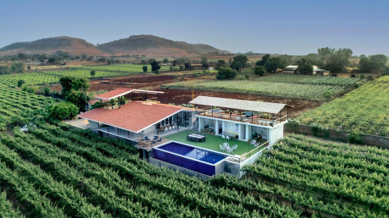 Saffronstays Onellaa, Nashik - Infinity Pool Villa Surrounded By A Vineyard Eksteriør bilde