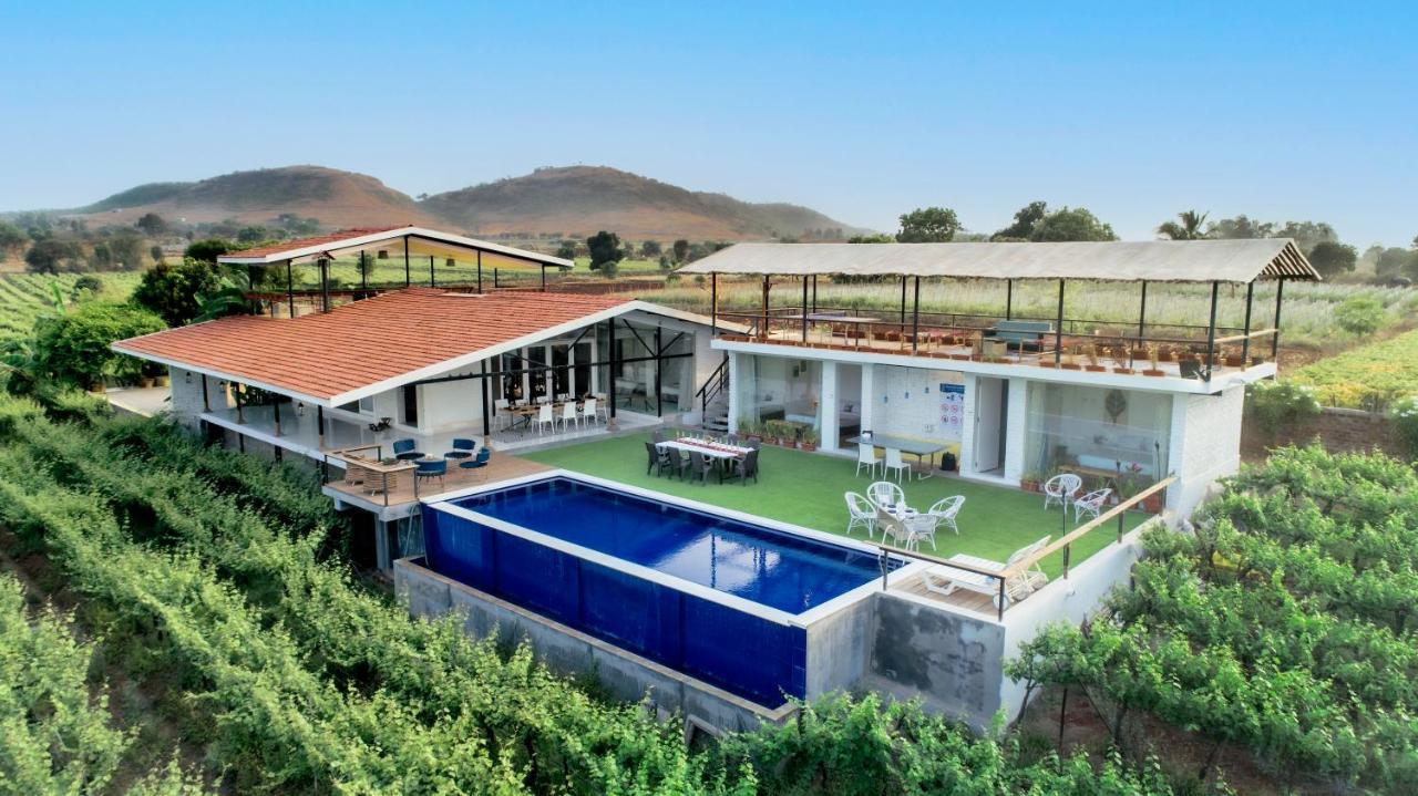 Saffronstays Onellaa, Nashik - Infinity Pool Villa Surrounded By A Vineyard Eksteriør bilde